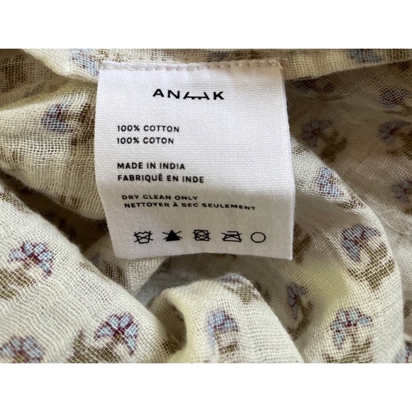 NWT Anaak Block Print Floral Blue and Cream Oversized Smocked Tiered Midi Dress - Picture 4 of 9